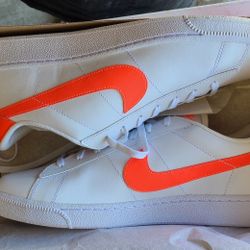 Nike Tennis Classic CS Shoes