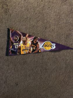 Kobe Bryant Pau Gasol Andrew Bynum Lakers Pennant