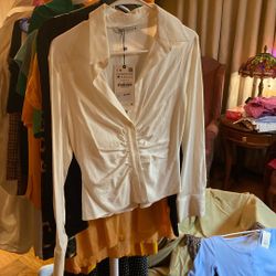 Zara white side ruched shirt in size M.  NEW with Tags