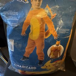 Charizard  Pokémon Costume Kids  Size  M