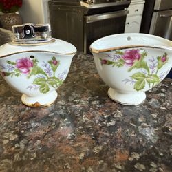 VINTAGE MOSS ROSE JAPANESE PORCELAIN LIGHTER AND ASH TRAY SET VINTAGE LIGHTER