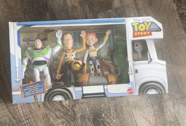 Disney and Pixar Toy Story 4 Character Figures Story Pack, Road Trip Adventure, 6-Pack Woody, Buzz, Rex, Slinky, Jessie and Forky