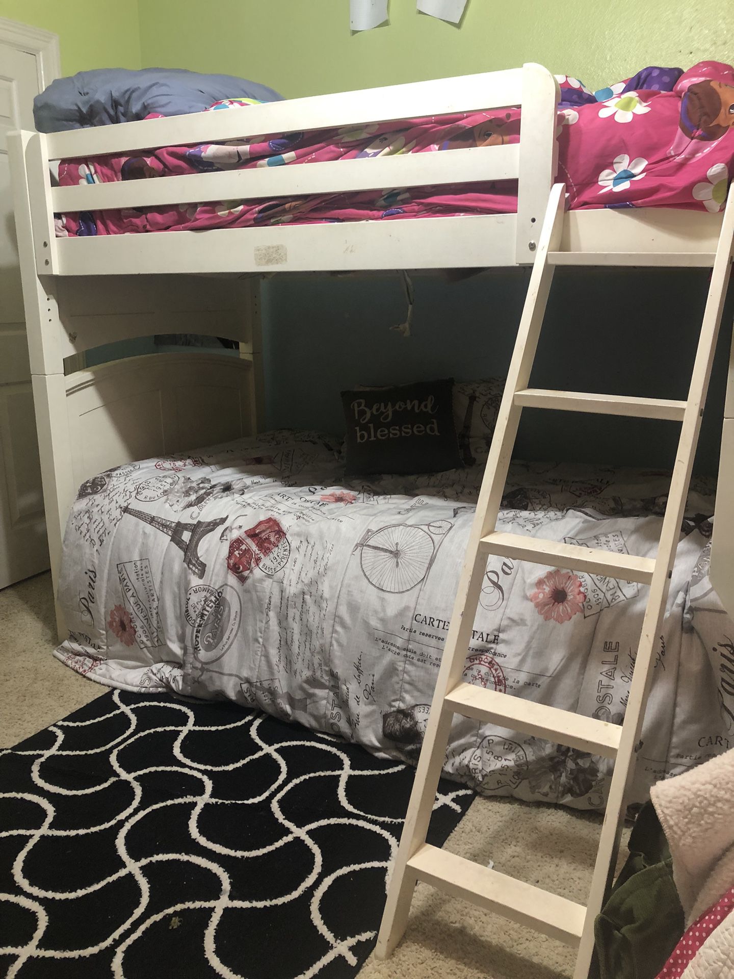 Twins Bunk Bed For Sales
