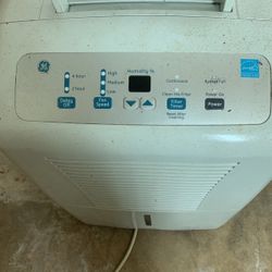 GE Dehumidifier Works Great