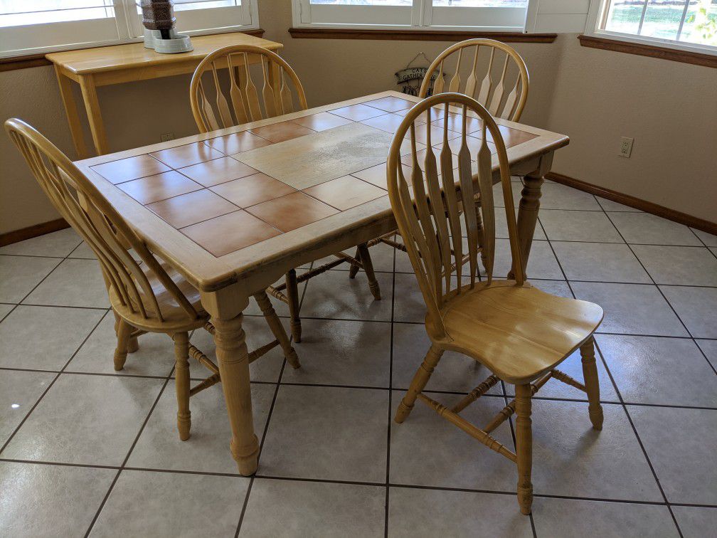 5pc kitchen table with tile top
