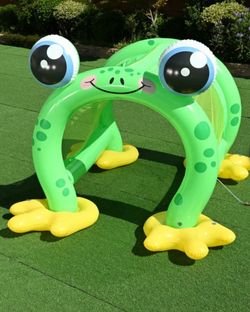 Frog Tunnel Inflatable Sprinkler