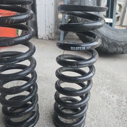 Pair Of Springs Tacoma ..4 Runner 