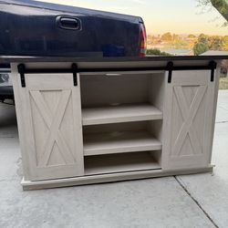 TV Stand/Console