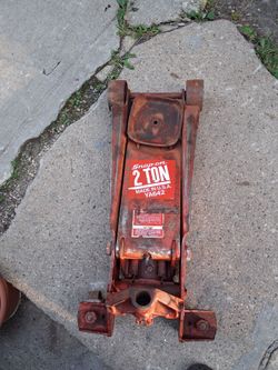 Snap-on 2 ton floor jack