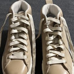 PUMA woman Sneakers 