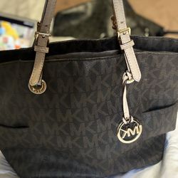 Authentic MK Handbag And Wallet 