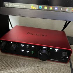 Scarlet 2i2 4th Gen