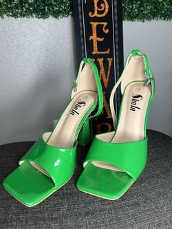 Green platform heel