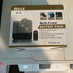 MEKE Battery Grip For The Canon 7D