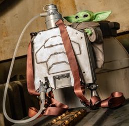 Disneyland Mandalorian and Grogu Jetpack Sipper