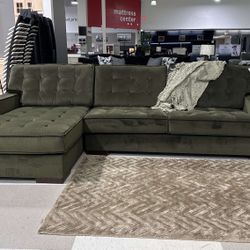 OM• $38 Initial • Brand New Sectional With Chaise 