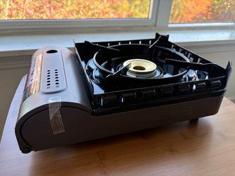Iwatani Butane gas Camp Stove