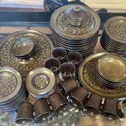 Franciscan Dinner Ware Set - Vintage