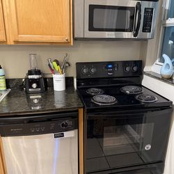 Kitchen Appliances – Functional & Budget-Friendly