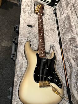 Fender American Professional Mod Shop (Antigua, rosewood neck).
