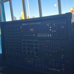 TOA POWERED MIXER MCX-106