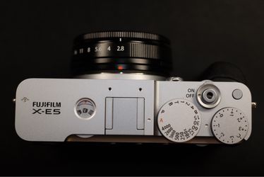 Fujifilm X-E5 Silver Agent a/ 23f2.8 PanCake Excellent Please READ