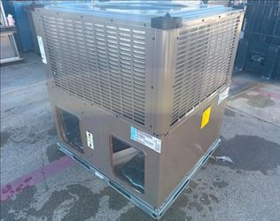 $4,500***5 TON*** Commercial/ Residential - PACKAGE UNIT - 208v HEAT PUMP