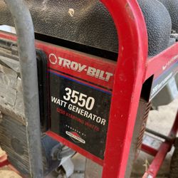 3550 Watts Generator By Briggs And Stratton