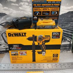 NEW DEWALT 20V BRUSHLESS 1/2 HAMMER DRILL DRIVER TOOL KIT 
