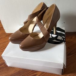 Nine West High Heels Size 8.5