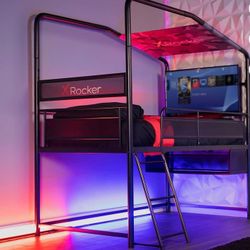 GAMING BED FOR SALE !