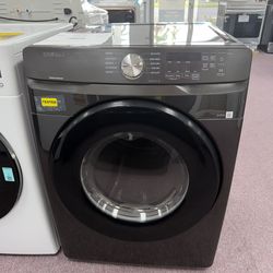 Dryer, Samsung new open box 27” Dryer