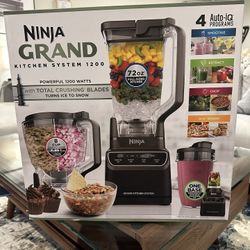 Ninja Grand Kitchen System Blender, Smoothie, Chop, Dough, 4 Preset Programs, 3 Speeds, 1200W, 72 Oz