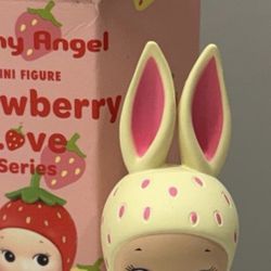 Sonny Angel Strawberry Love Series Rabbit