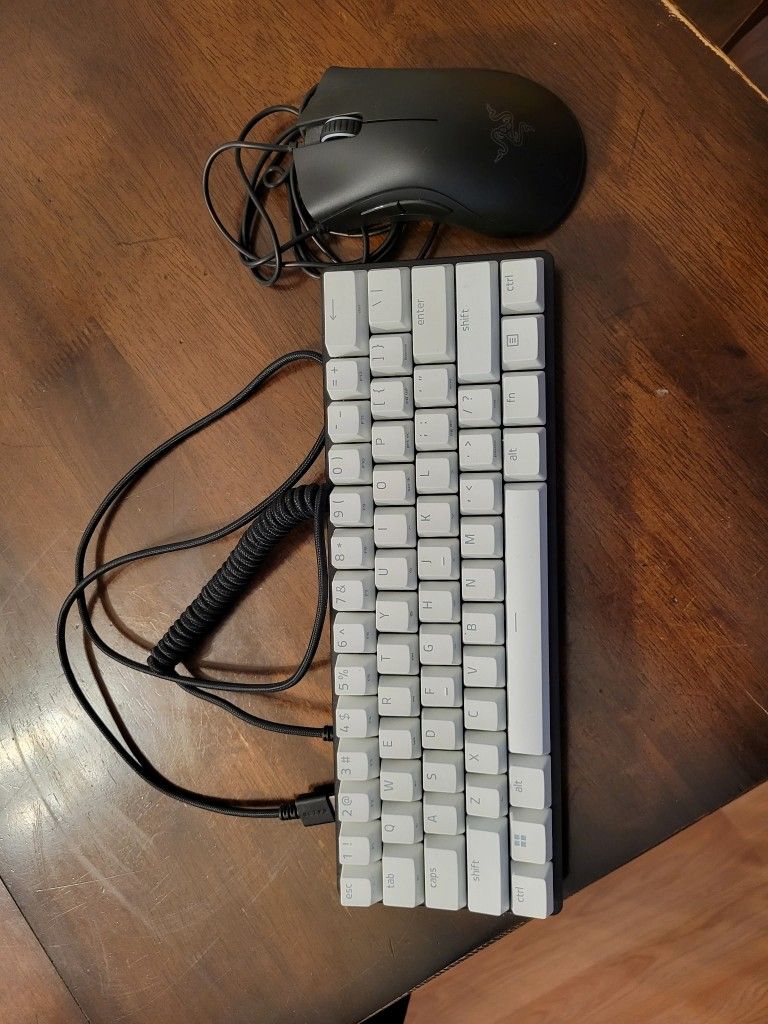 RAZER HUNTSMAN MINI KEYBOARD & RAZER DEATHADDER MOUSE