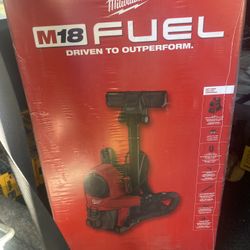 M18 FUEL 18-Volt Lithium-Ion Brushless Red HEPA Multisurface 1 Gal. Cordless 3-in-1 Backpack Vacuum (Vacuum-Only)