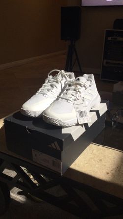 Adidas gamecourt 2 men size 8