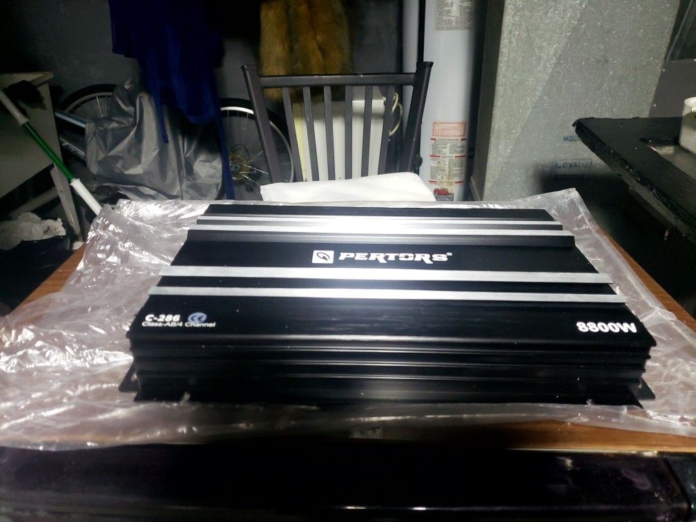 CLASS AB 8800 WATT AMP