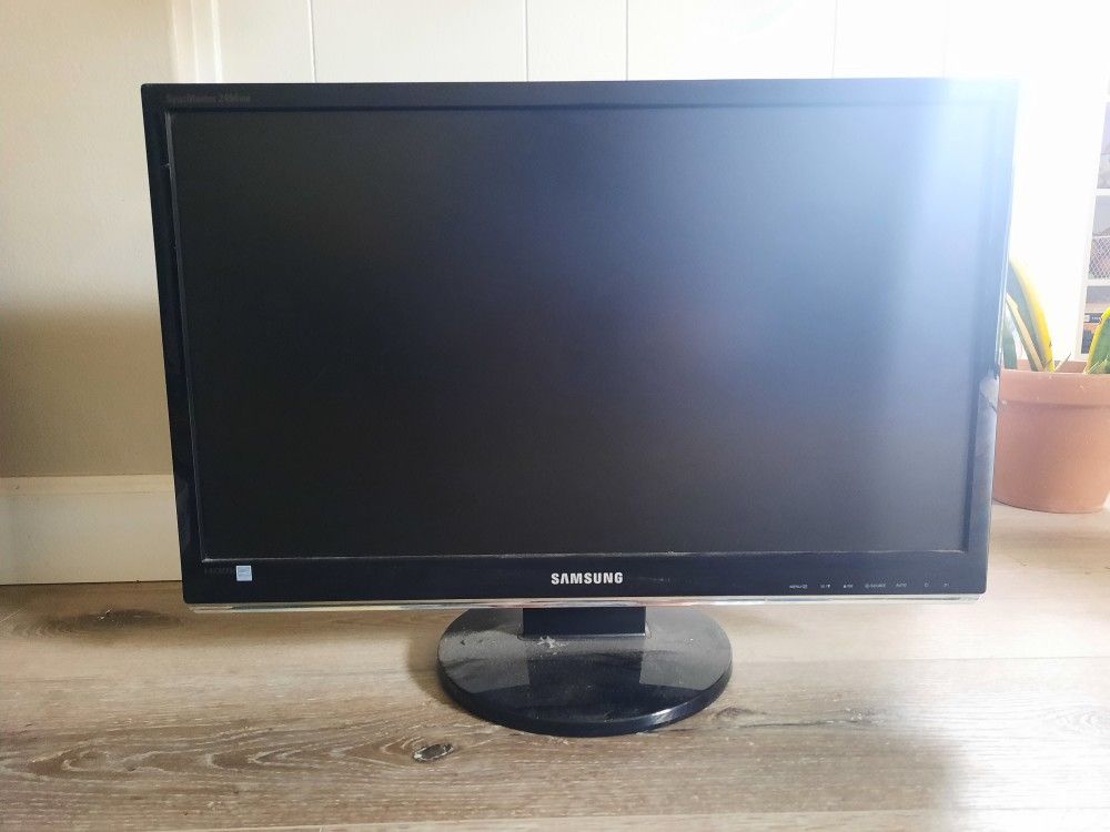 Samsung Monitor: SyncMaster 2494HM
