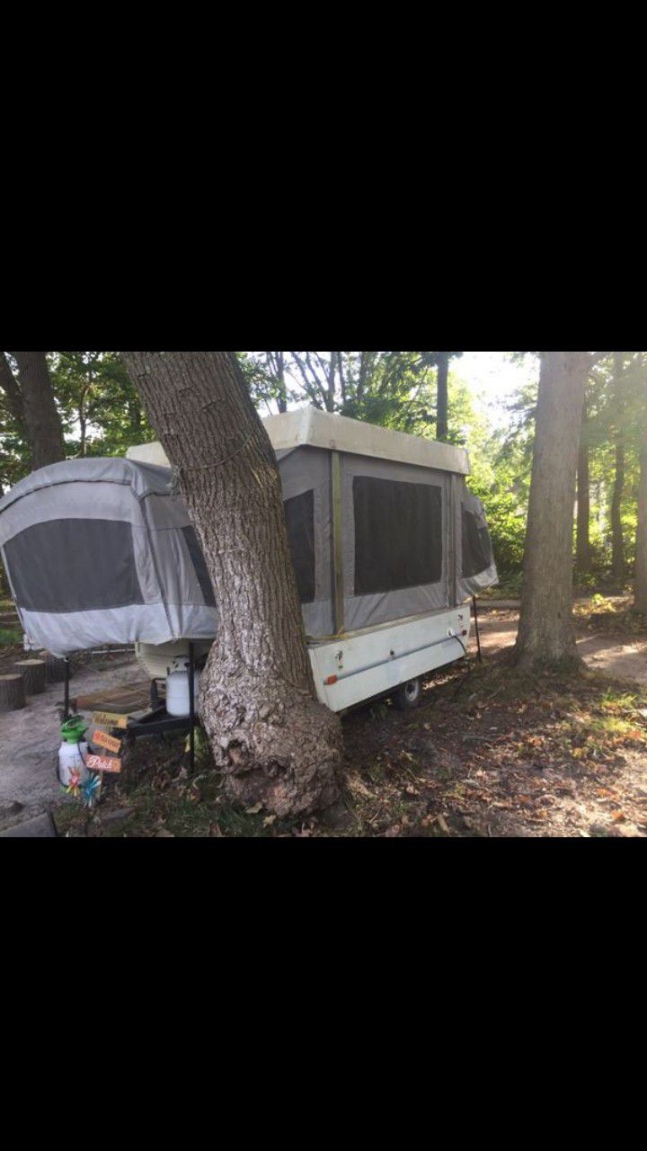 Camper $550