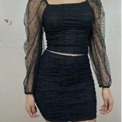 New Women’s 2 Piece Set Size M/L