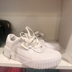 Puma Women shoes 6 1/2 