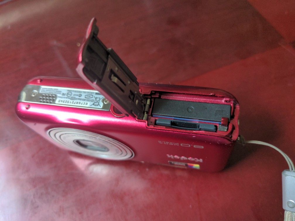 Kodak EasyShare V803 Digital Camera