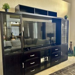 Modern Entertainment Center - Excellent Condition!