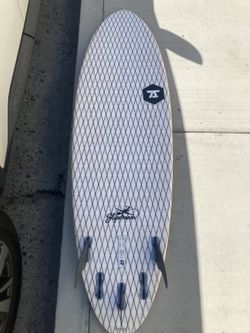 7S Slip Stream Hybrid 6’1 Short board