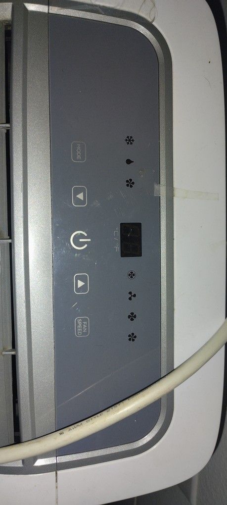 Black And Decker AC Unit