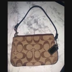 COACH WRISTLET WALLET BROWN WITH HANG TAG KEYCHAIN 