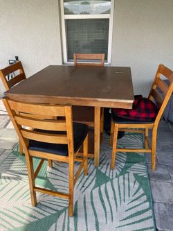 Outdoor Furniture + Bonfire Pit MAKE OFFER