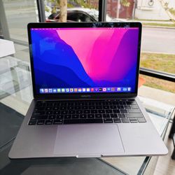 MacBook Pro 2016 I7 16GB 512GB 
