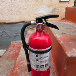 6 Pound Fire Extinguisher
